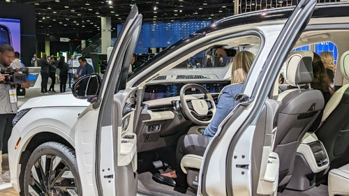 最新の会社の事例について SABIC 自動車用ソリューション